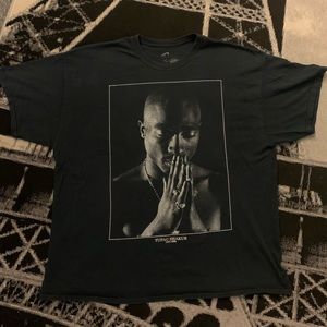 Vintage Tupac Shakur shirt